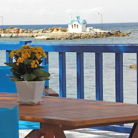 Semesterbostad Sea Front Homeleader Chania (Crete)